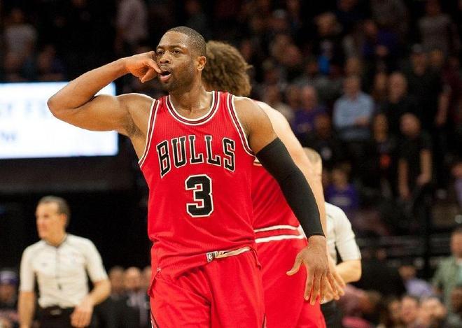 边路年轻球 边路年轻球